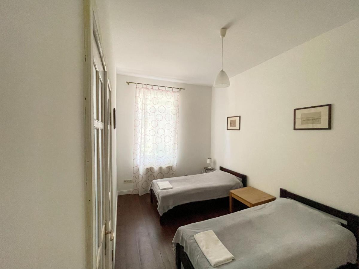 Old Lviv Apartment ภายนอก รูปภาพ