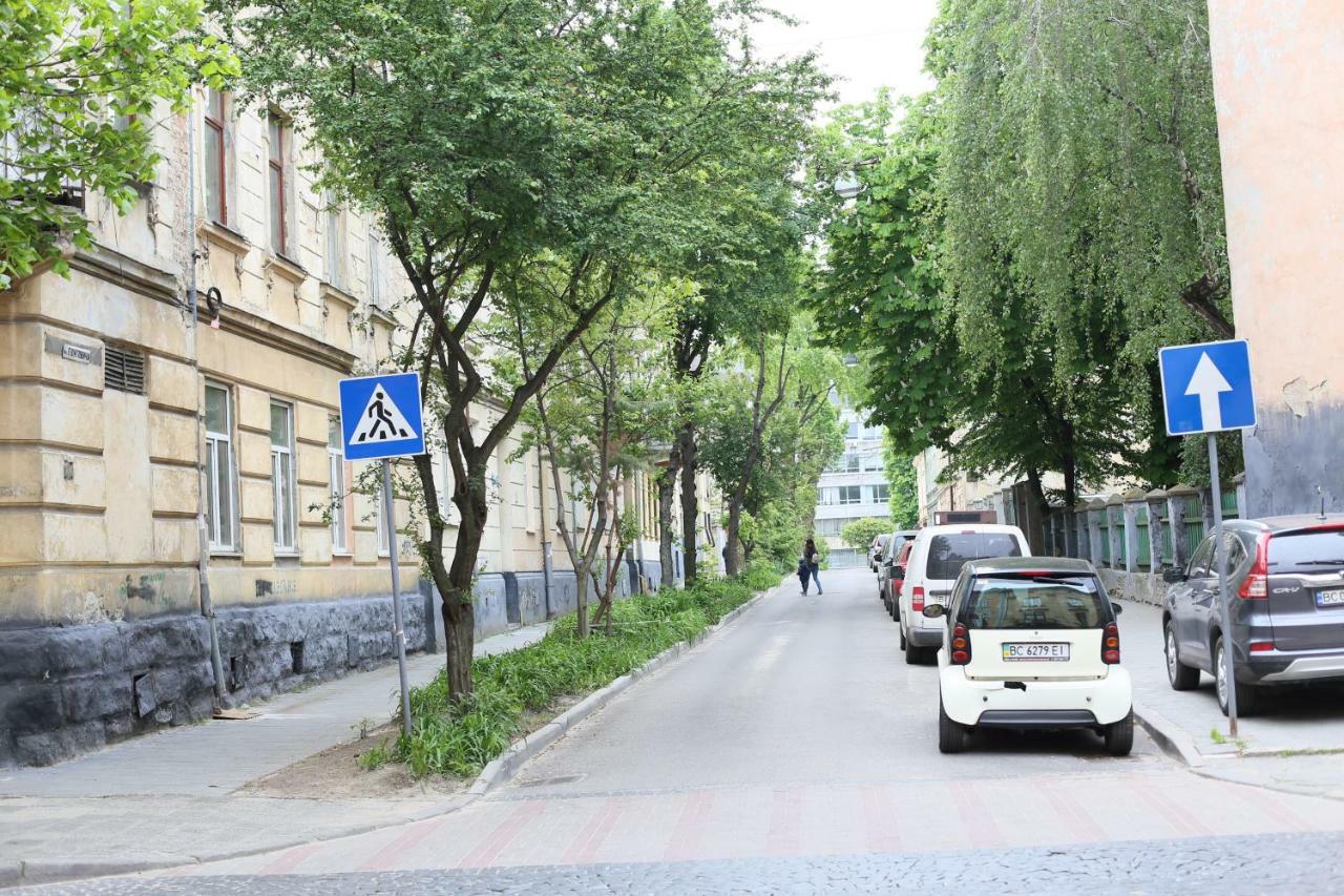 Old Lviv Apartment ภายนอก รูปภาพ